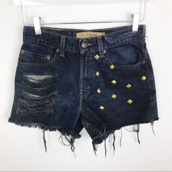 Levi’s Denim Hi Waisted Mom Jeans Stud Ripped - Picture 1 of 6